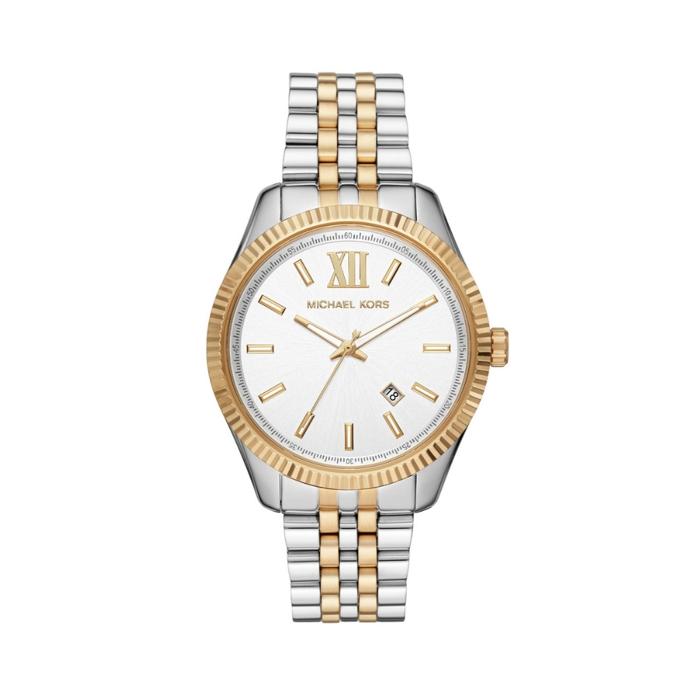 Klasičan muški sat sa belim brojčanikom i čeličnim kućištem. Vodootpornost do 50 metara