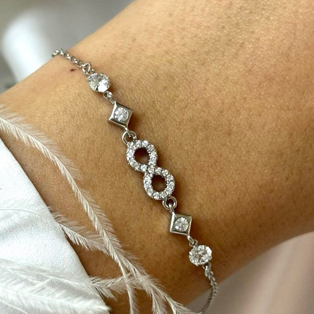 Srebrna narukvica JS24-B1024